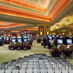 APP-Casino raised floor